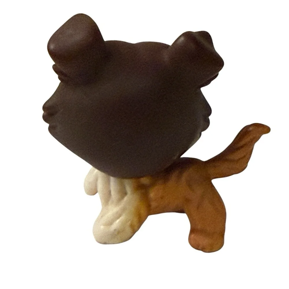 Littlest Pet Shop LPS #237 Brown White Collie Dog Blue Eyes Magnet Rare